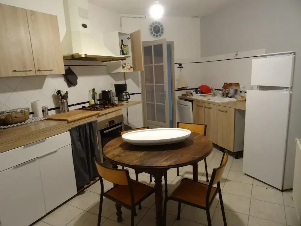 House With 4 Bedrooms in Rochefort, With Enclosed Garden and Wifi