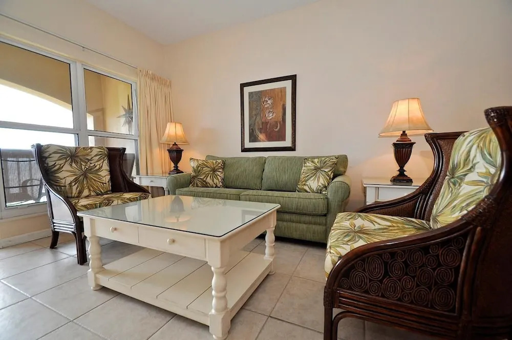 24 Players Club 2 Bedroom Condo By Coastal Dreamin