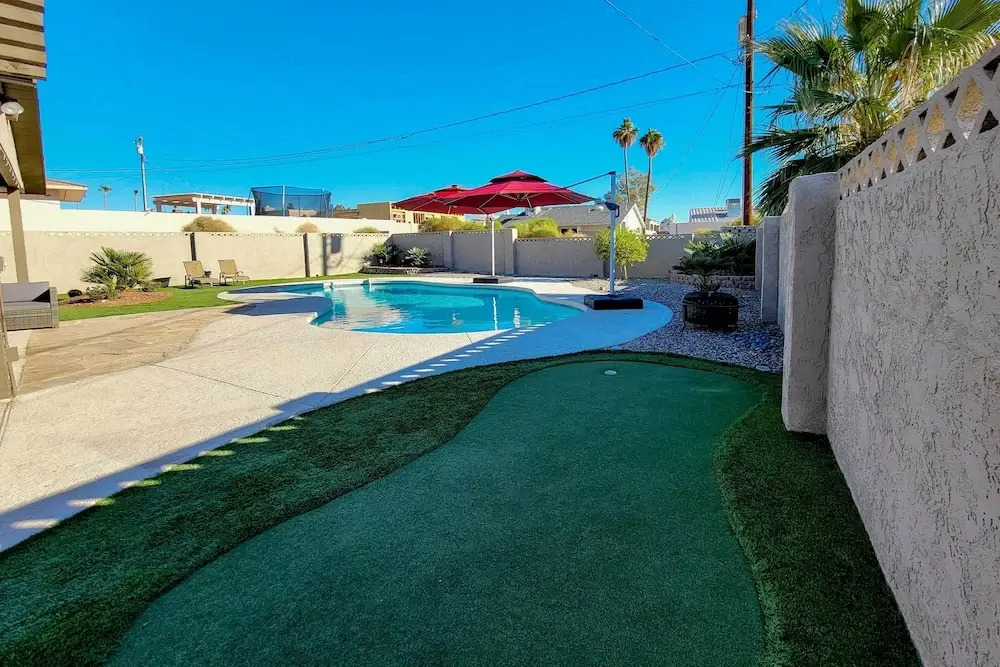 Private Pool & Patio: Modern Lake Havasu Home!