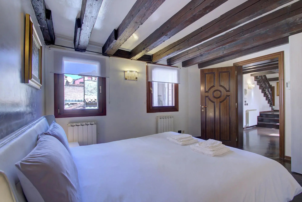 MARCOPOLO TERRACE, 5pax, 2bed, aircond, wifi