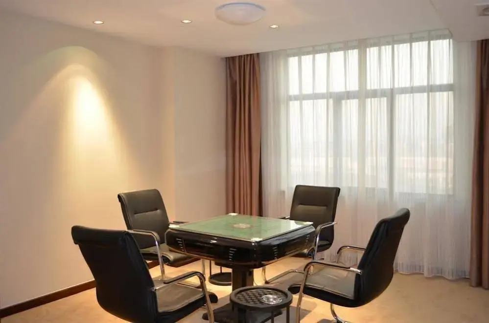 Jurong Haibo Hotel