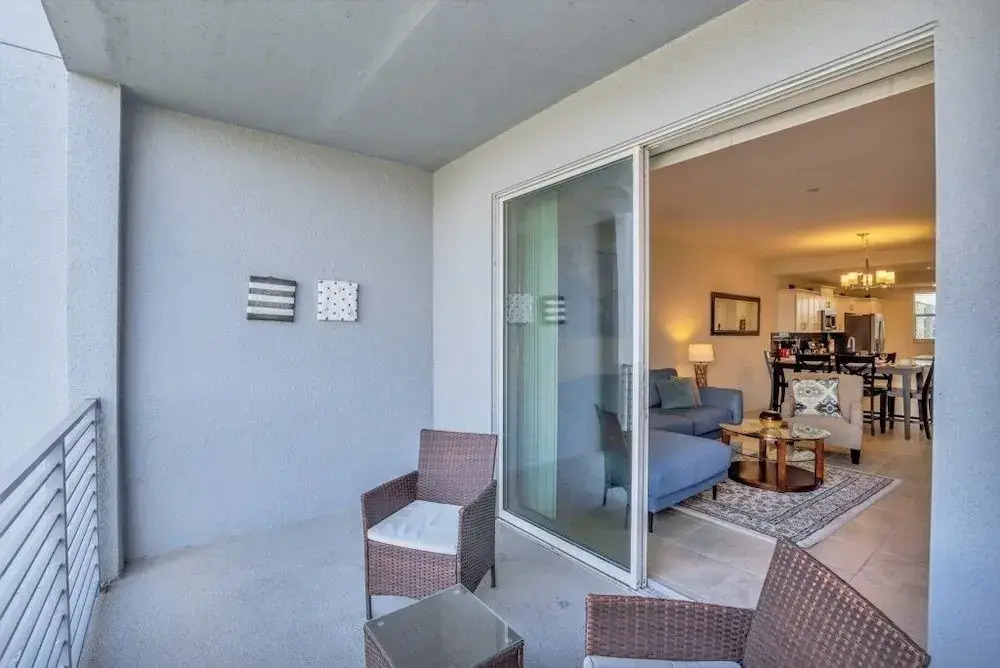 Voted #1 Resort Storey Lake Water Park 2 Bedroom Townhouse by Redawning