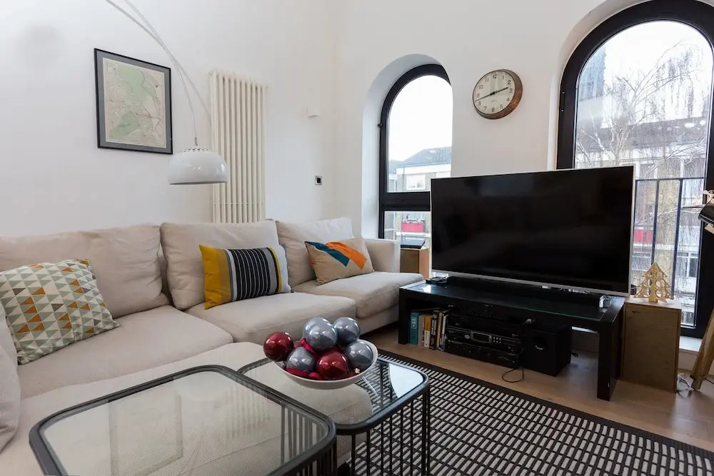 2 Bedroom Flat Near Hackney Wick