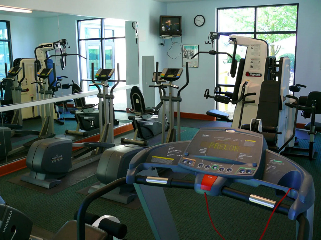 Rogue Regency Inn Medford Airport