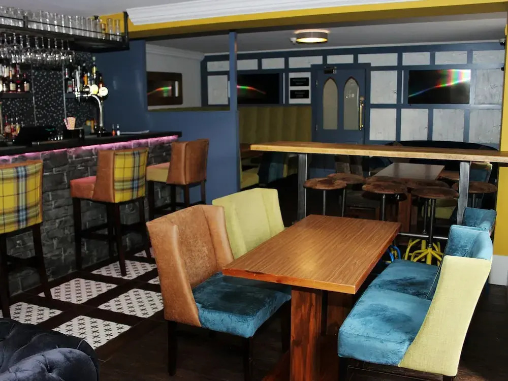 Chequers Lodge- Dalton-in- Furness- Self check in- for professionals and tourists