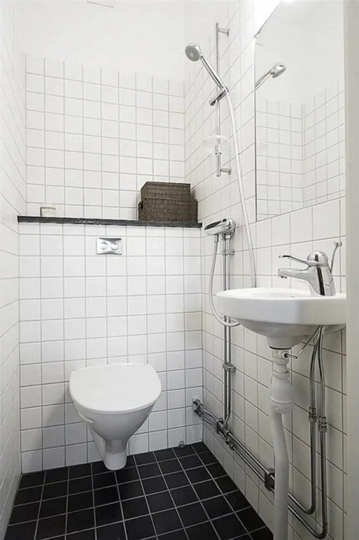 Pay-Less Guest House A2
