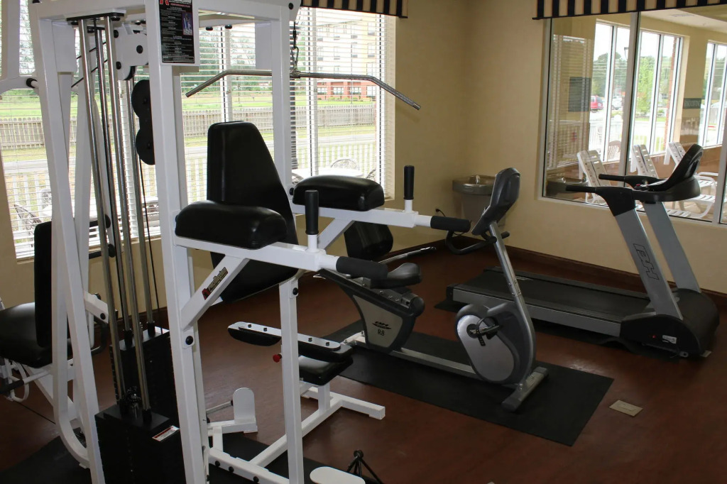 Country Inn & Suites by Radisson, Wilson, NC