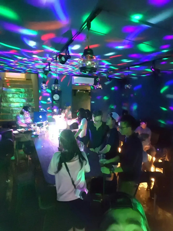 Michigan House & Pub - Hostel