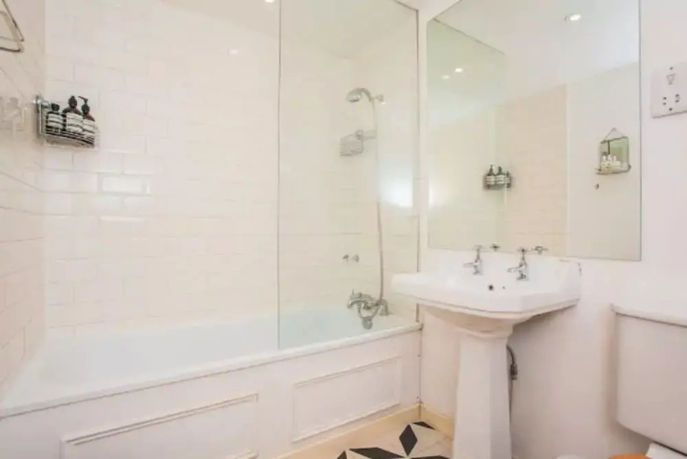Central 2 Bedroom Loft