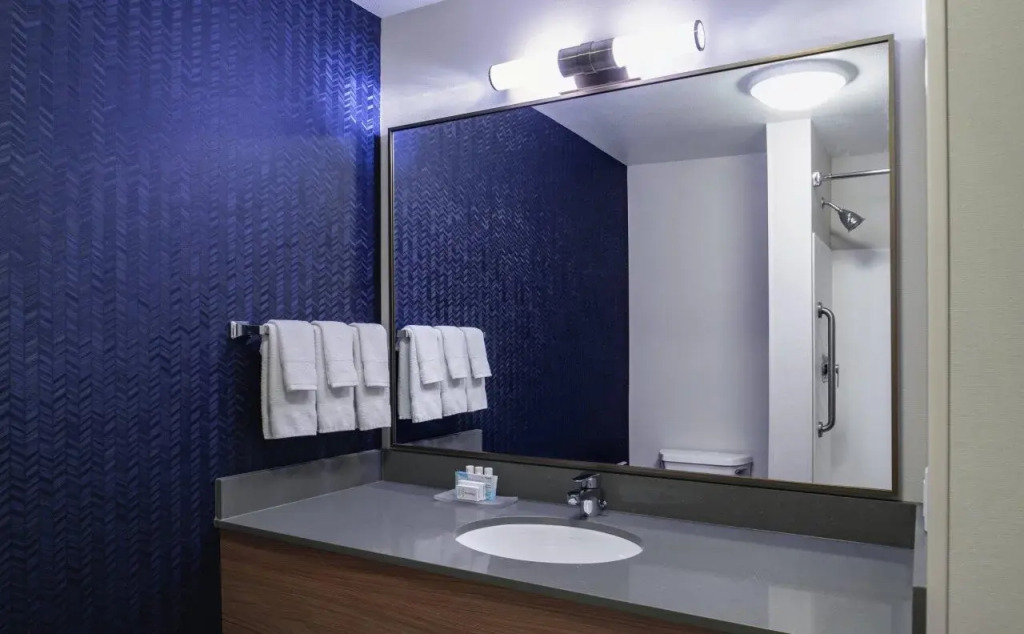Fairfield Inn & Suites by Marriott Kelowna