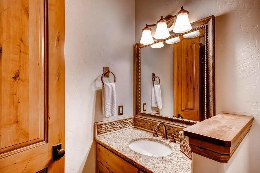 Moose Lodge Highlands Area by Pinnacle Lodging