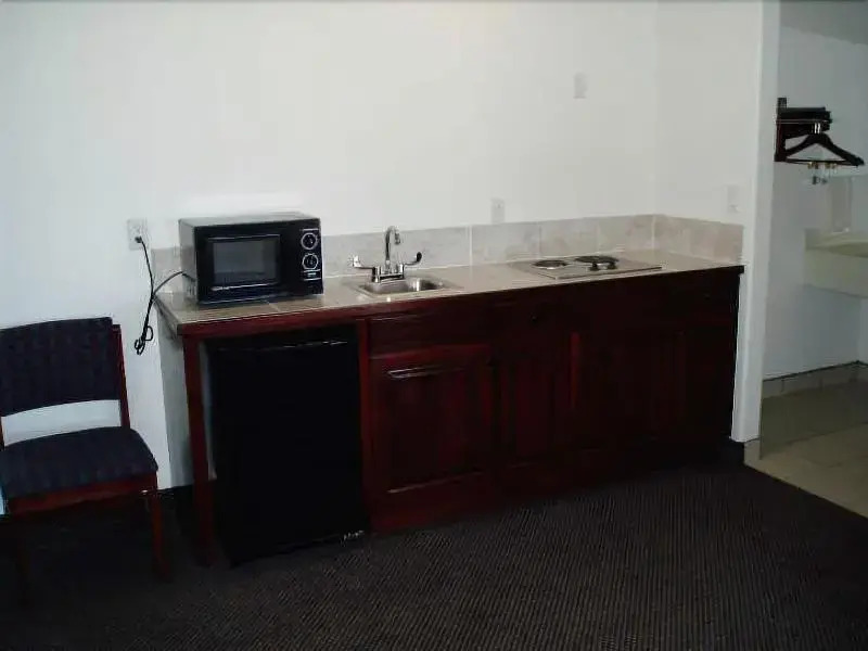 Texas Inn & Suites