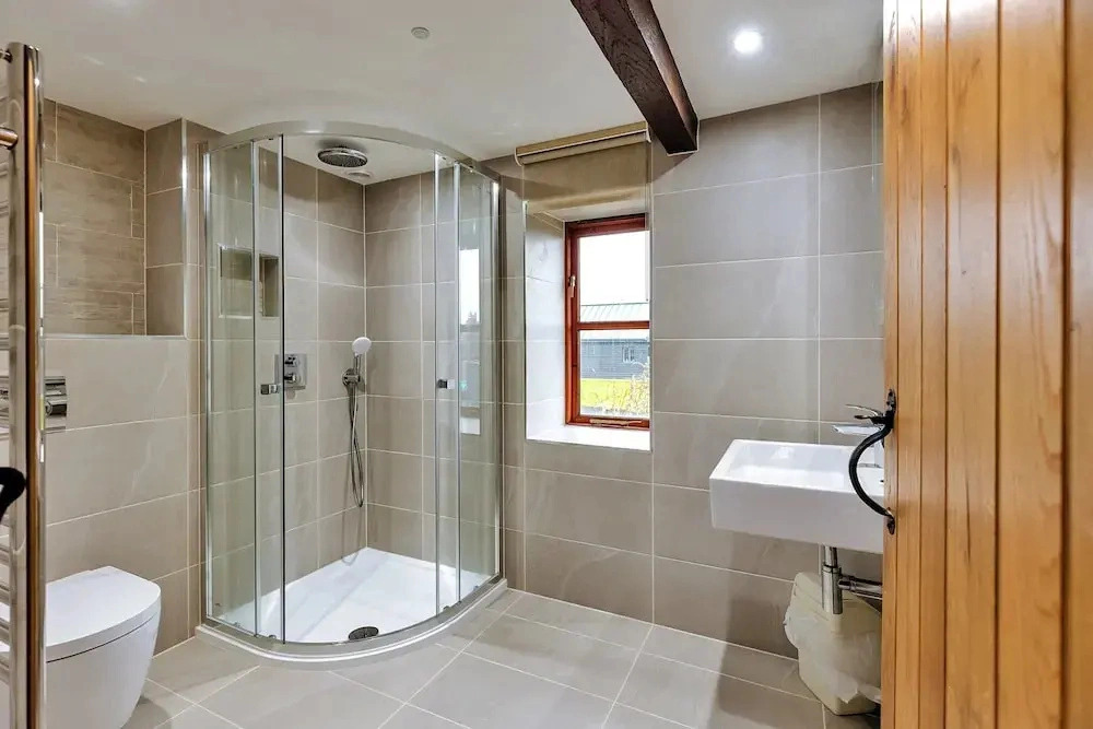 Luxury Cottage With Pool & Tennis, No Deposit