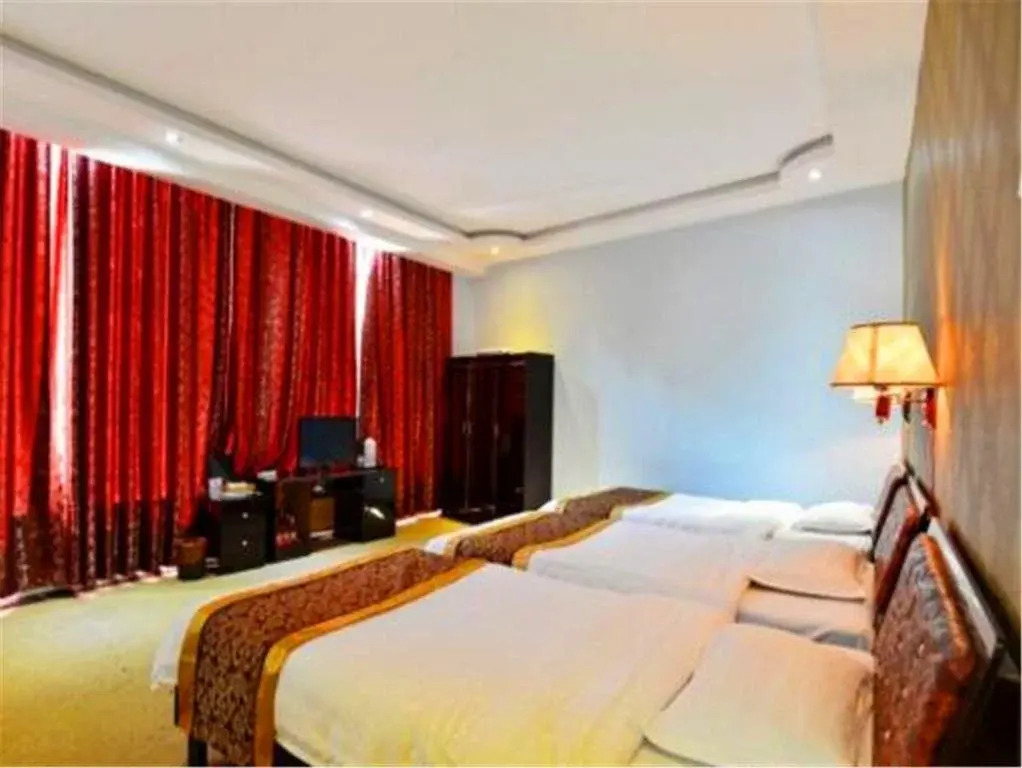 D&F Hotel