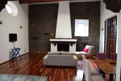 La Casa de las Magnolias