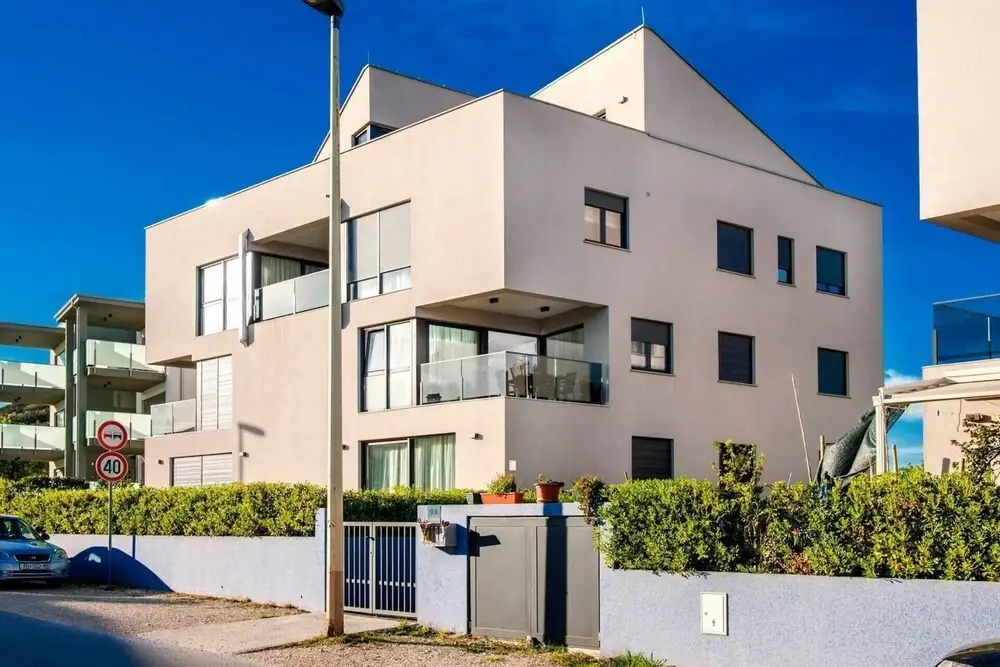 Lovely Luxury 2-bed Apartment in Rovinj