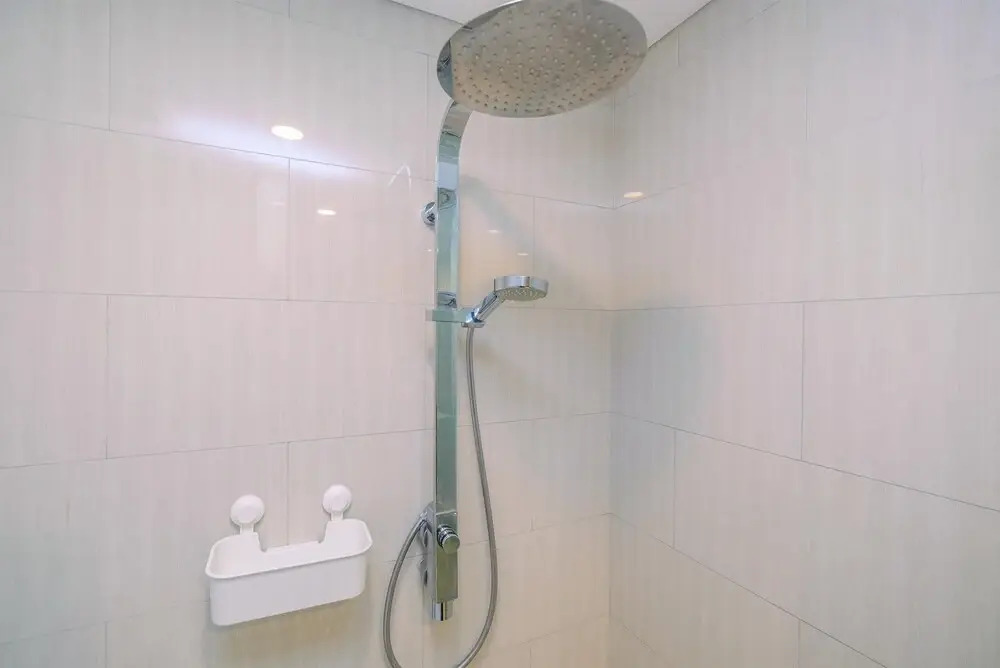 Comfy and Cozy Stay 1BR at Branz Simatupang Apartment