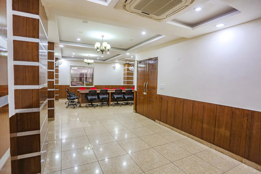 FabHotel Frolic