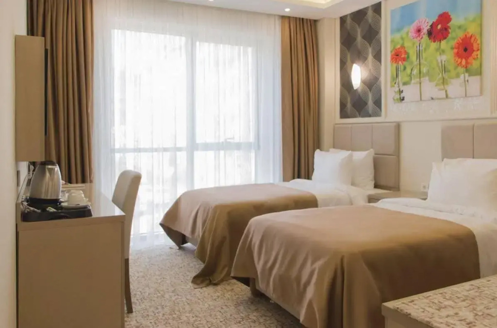 Goldhan Hotel
