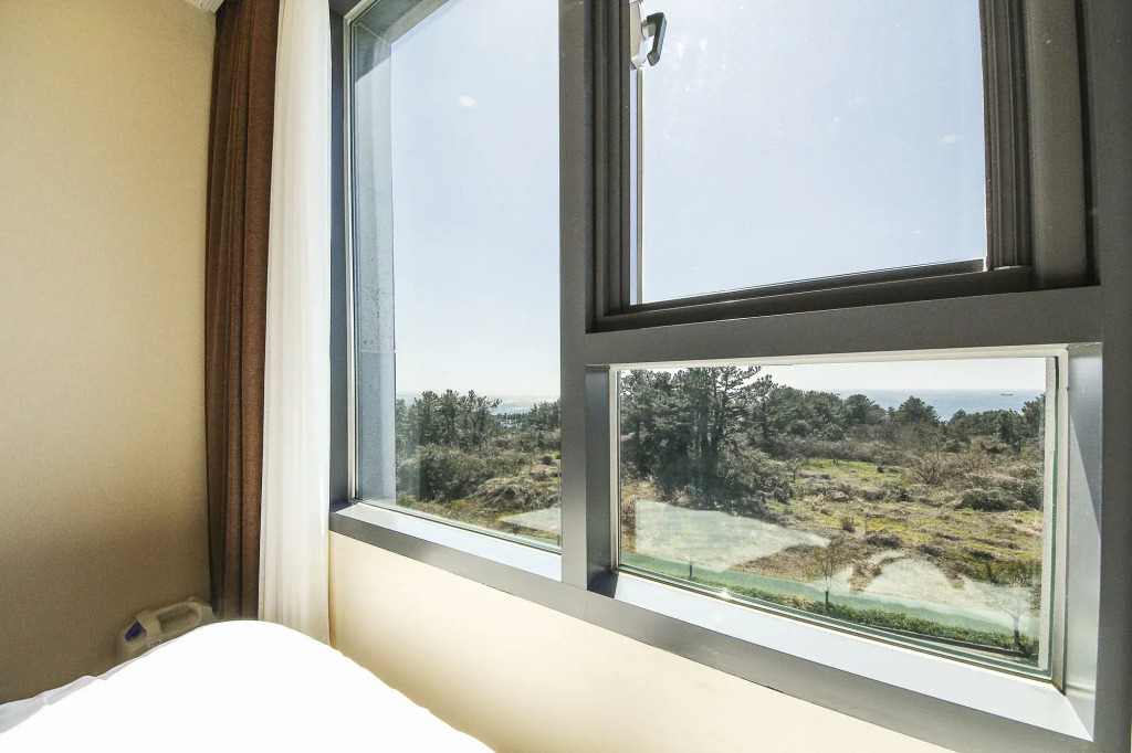 Jeju Ocean Blue Hotel