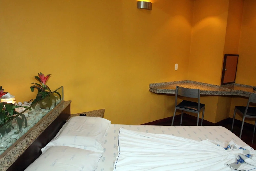 Platinum Hotel