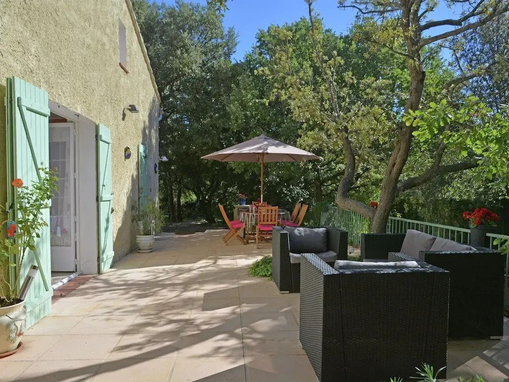 Villa in Garéoult with Private Pool