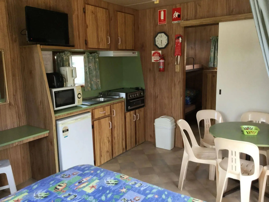 Riviera Caravan Park