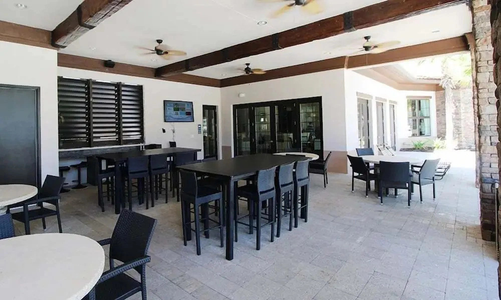 Bright Elegant Home @ Solterra
