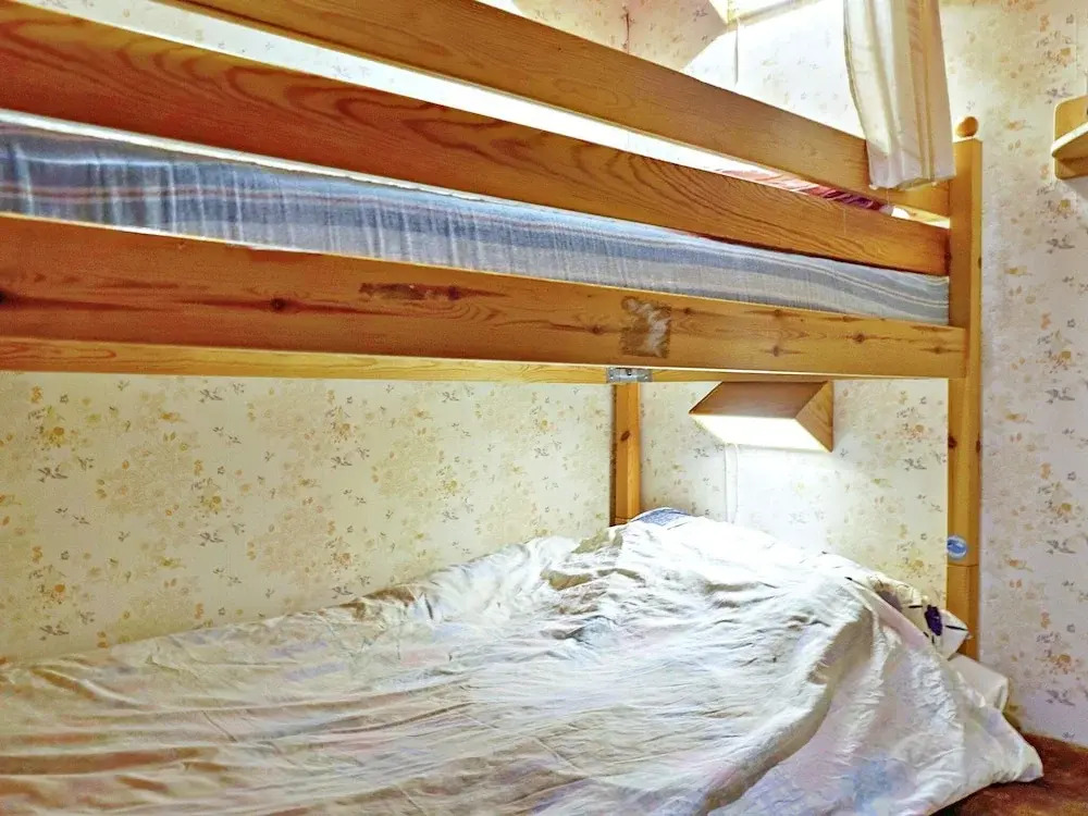 6 Person Holiday Home in Djurhamn