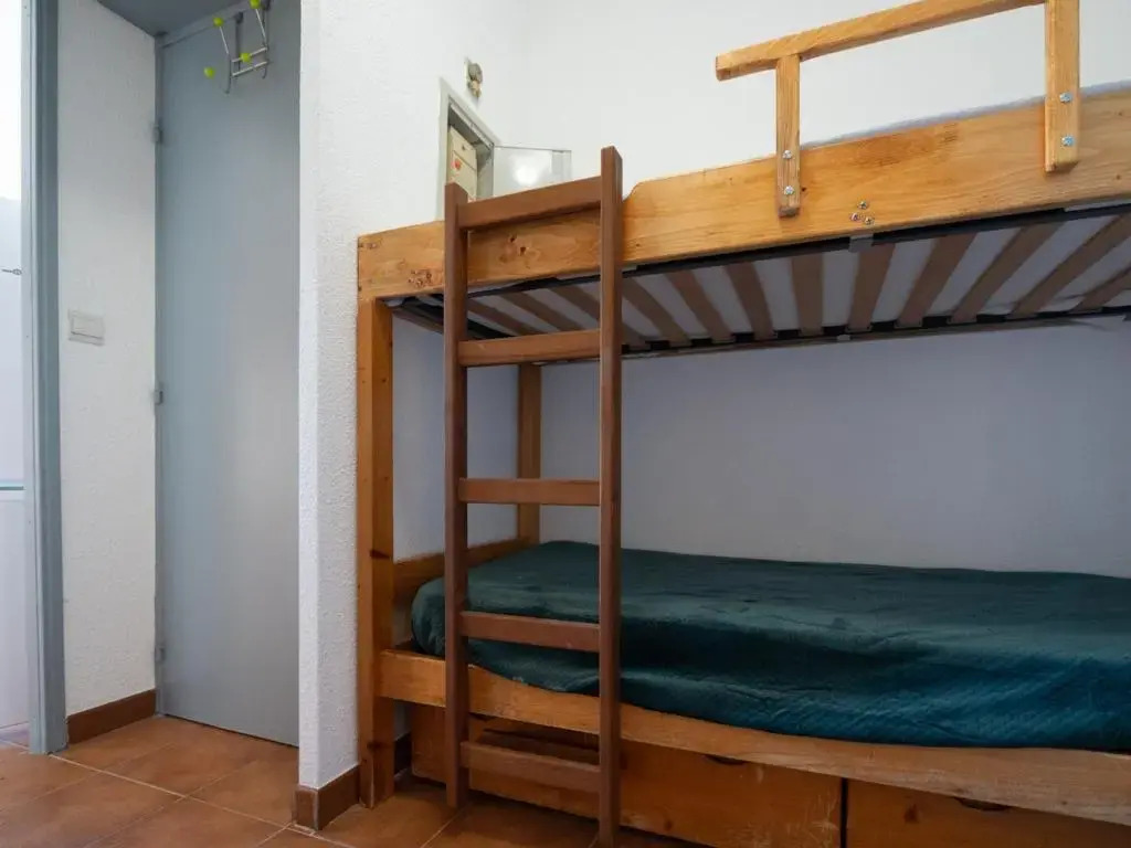 Appartement Le Lavandou, 1 pièce, 4 personnes - FR-1-677-1