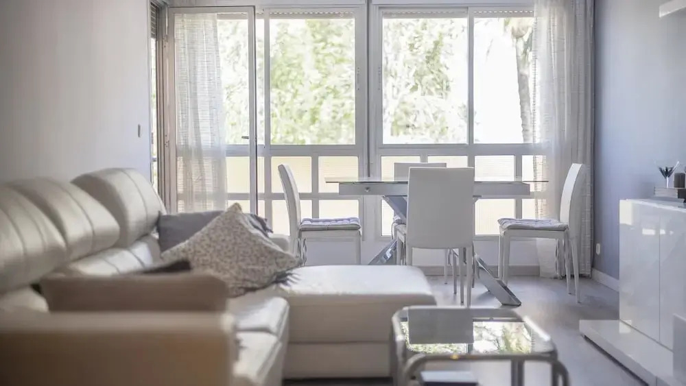 Ampolla Apartment TH18
