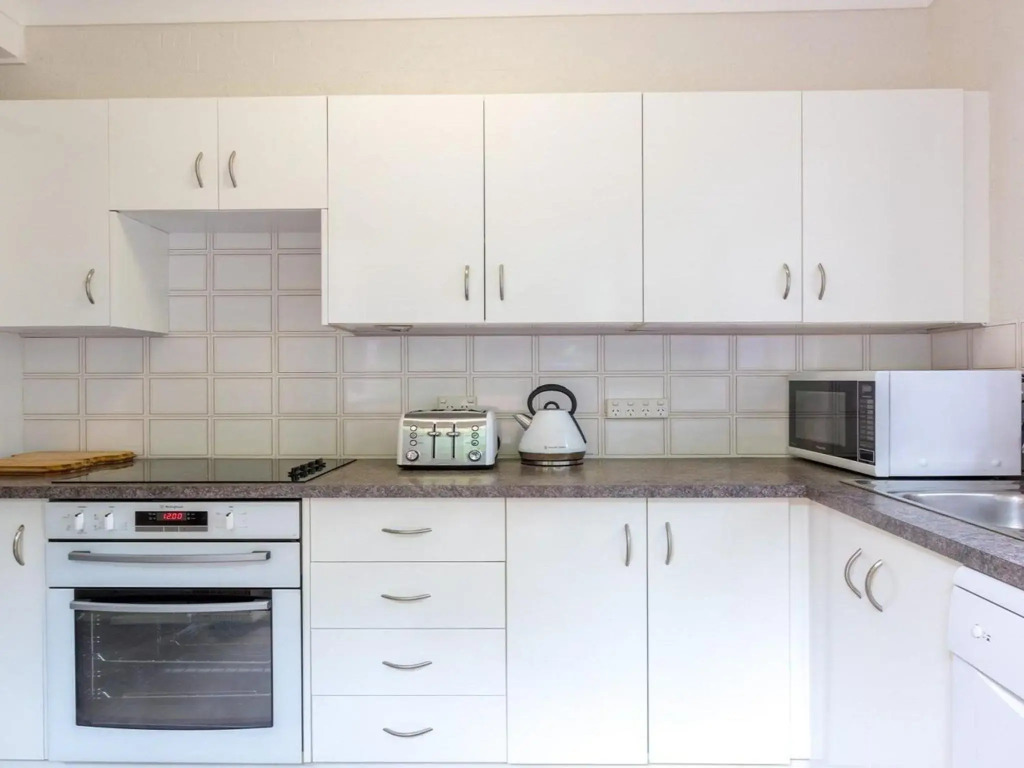 Tehidy Townhouse - translation; a place of retreat