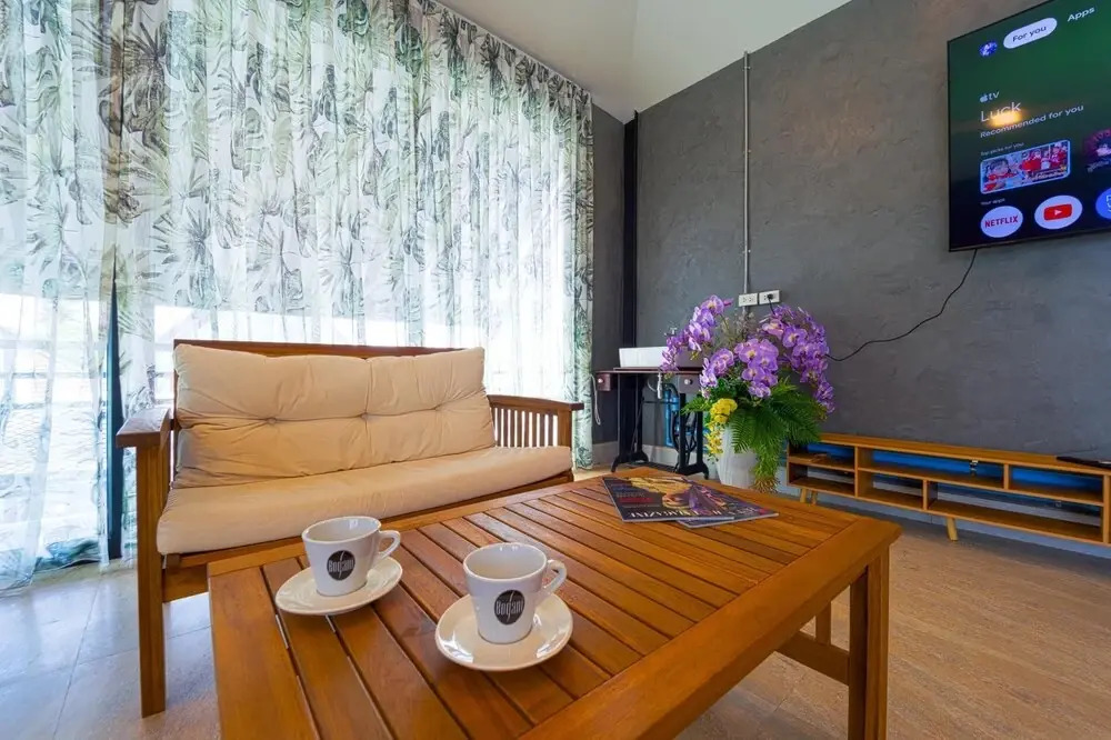 Beautiful new 7 Bedroom Villa Resort - CT7