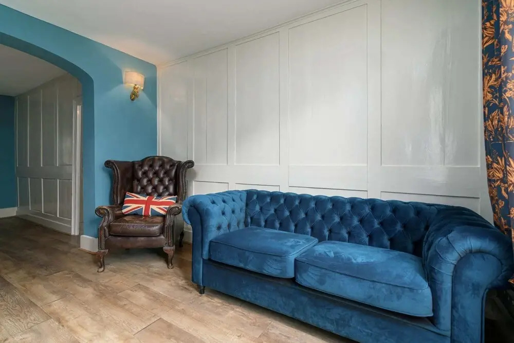 Marvelous 3BR Kennington House w Garden by GuestReady