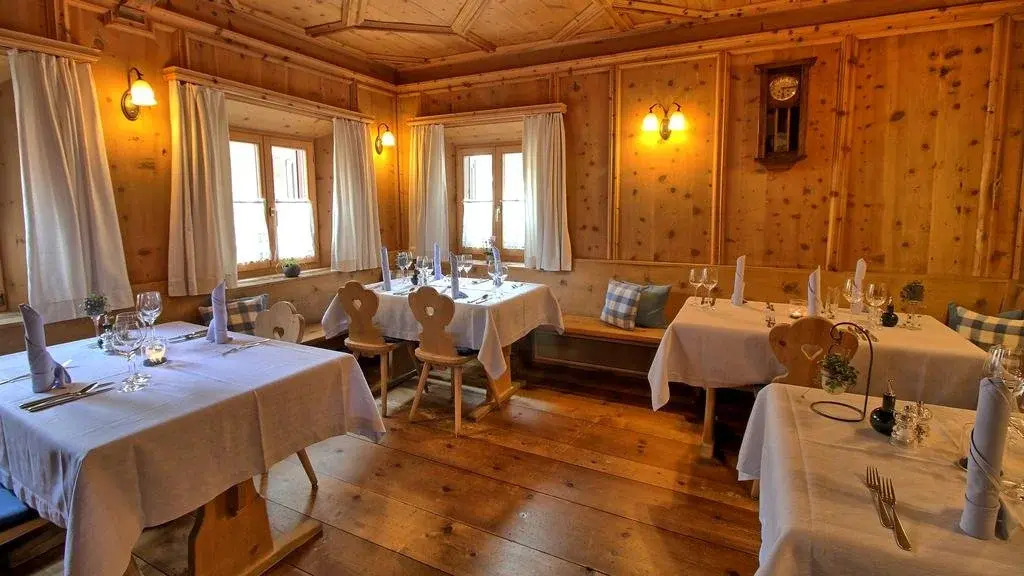 Hotel Garni Engiadina - Boutique Hotel
