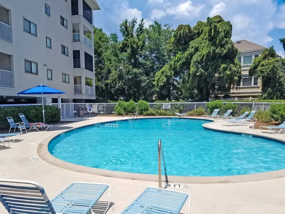 William Hilton #4305 - 2 Br Condo