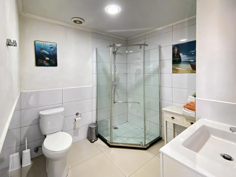 Casalina Garden 2 blocks to Palm Beach & Kitesurfing school