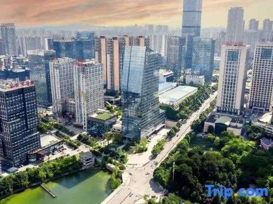 Shouyang Luhu Hotel (Guiyang North Railway Station, Convention and Exhibition Center)