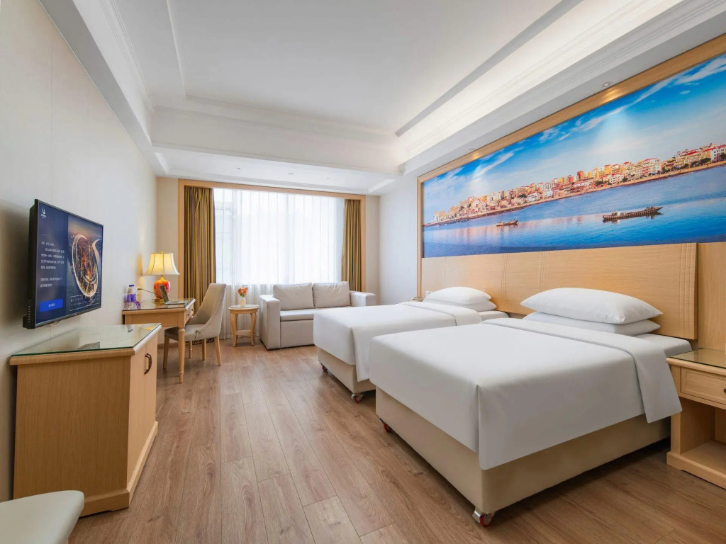Vienna Hotel North Shenzhen Science and Technology Park Branch