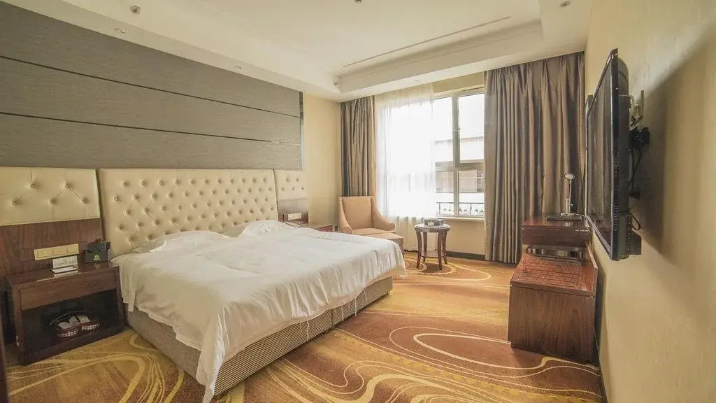 Zhongwei Yudu Ritz Hotel