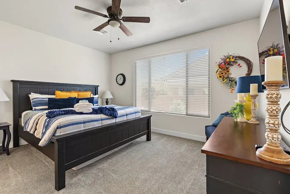 Above Parr - Pet Friendly! 5 Bedroom Home