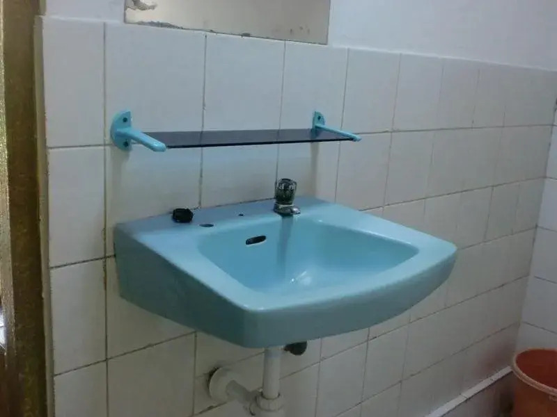 Adi Homestay