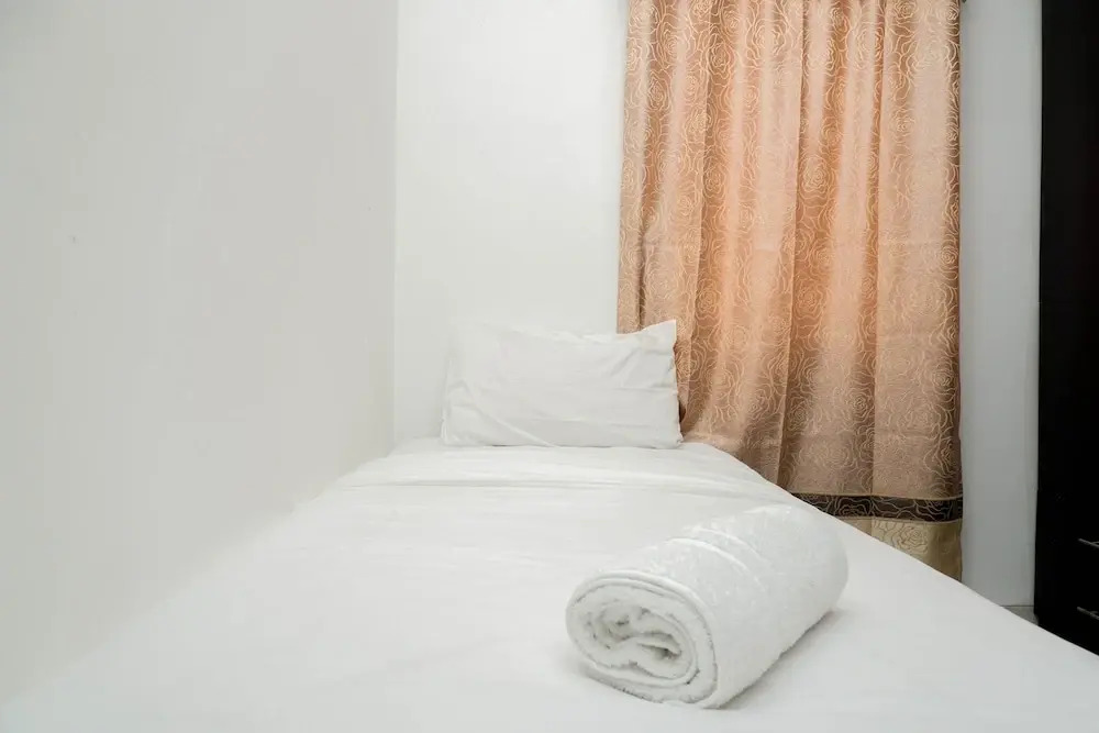 Classic and Warm 2BR Gading Mediterania Apartment