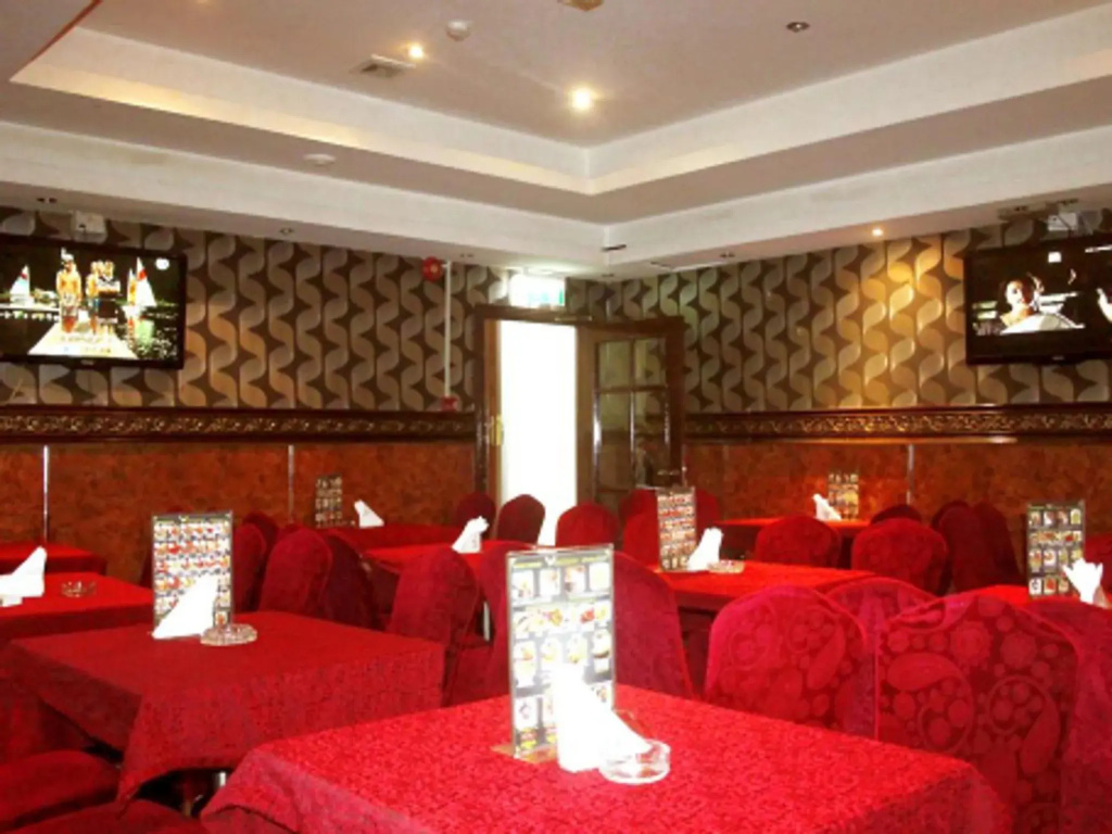 Royal Falcon Hotel