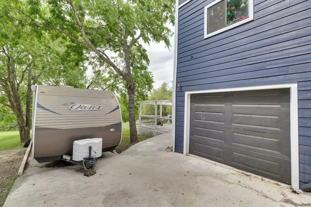 Round Rock Studio ~ 22 Mi to Downtown Austin!