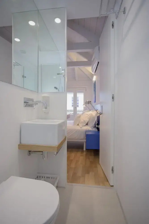 Liiiving in Porto Downtown Cosy Suites