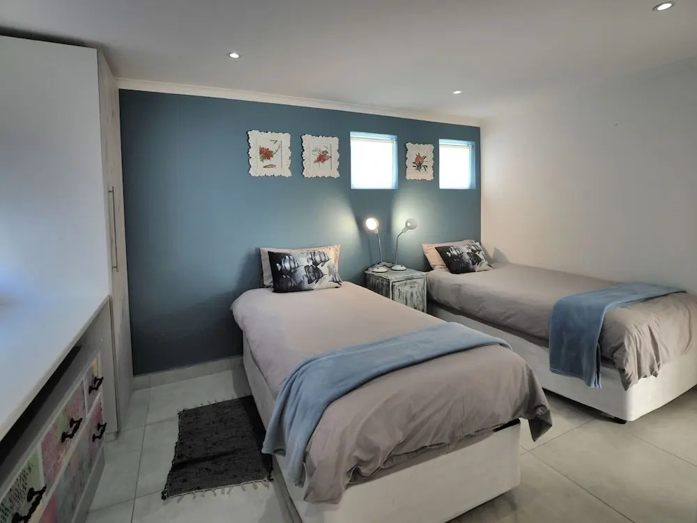 Waterland Lodge