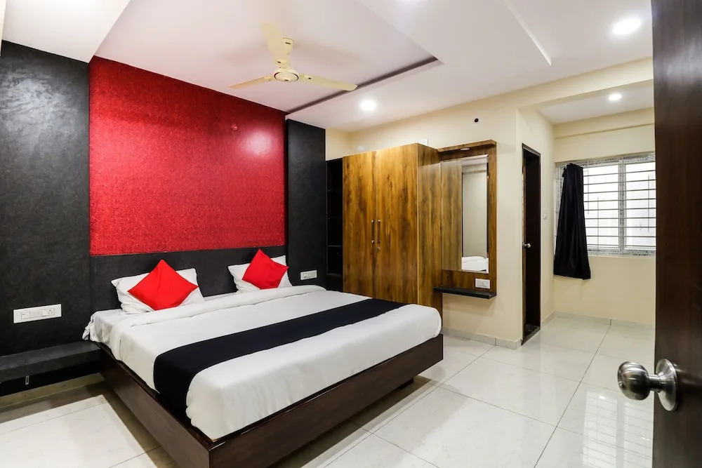 Capital O 62363 N R Residency