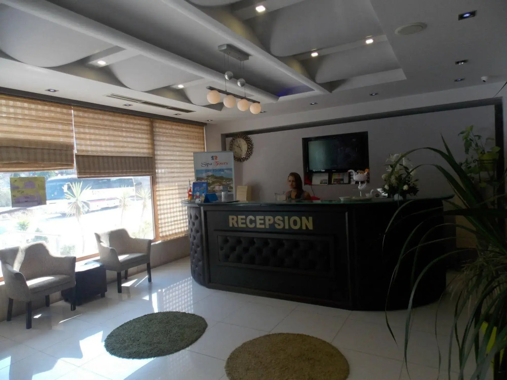 Hotel Mediterrane