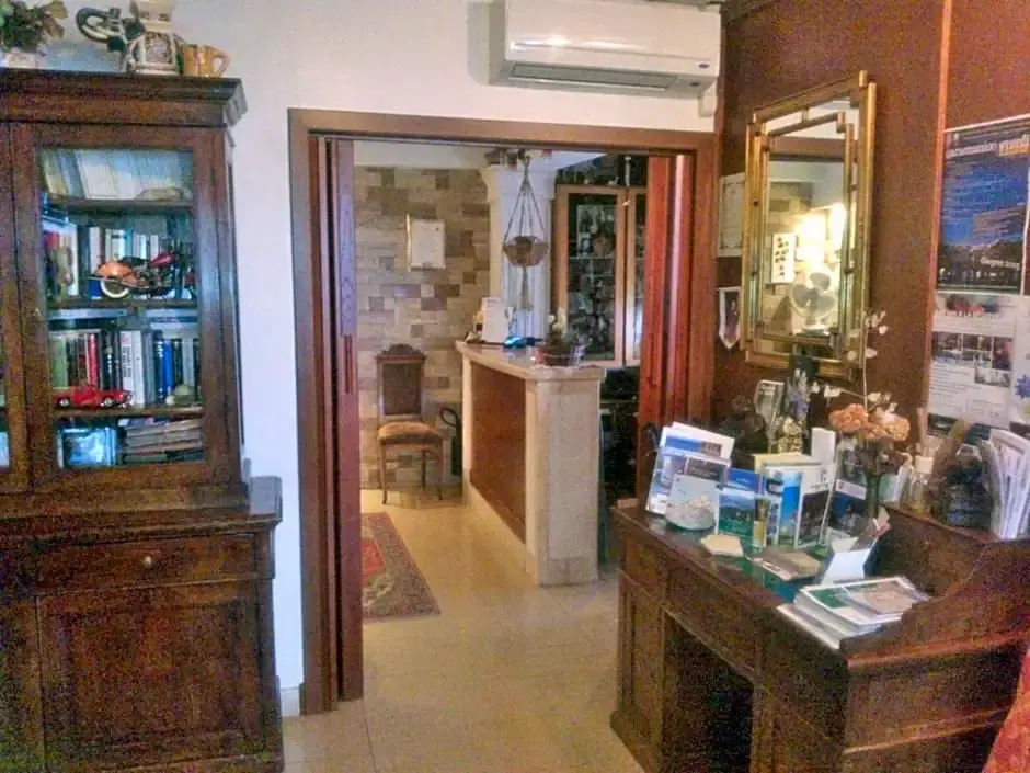 Hotel Cercone